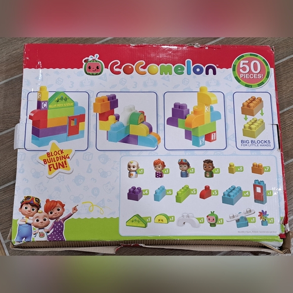 CoComelon Deluxe Construction Set-NEW - Picture 3 of 6